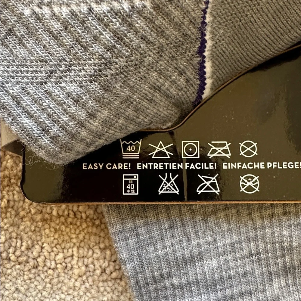 NWT Smartwool Outdoor PhD Hiking Socks Ultra Light Cushion Gray